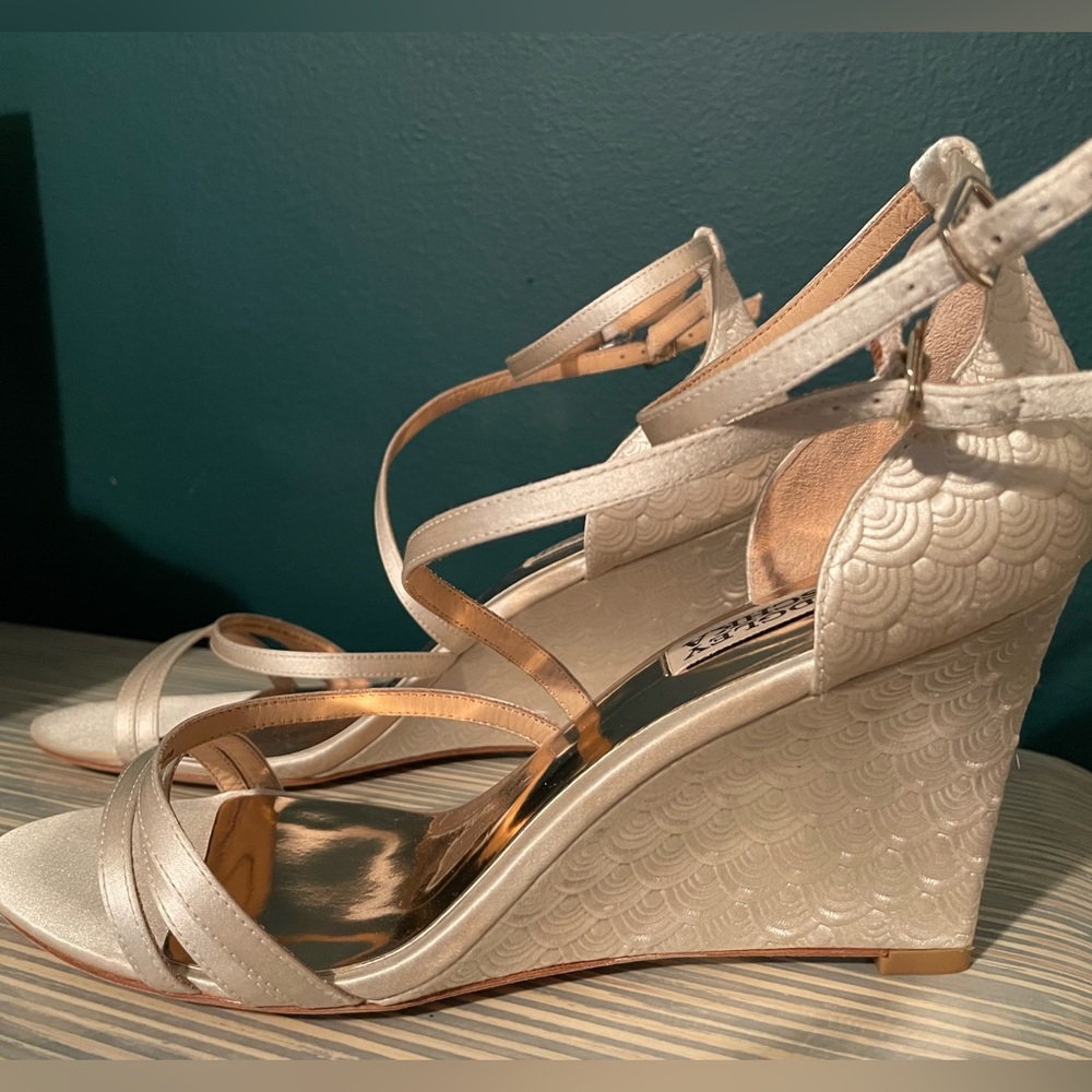 Badgley Mischka wedge wedding heels, 8